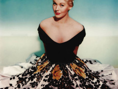 Kim Novak